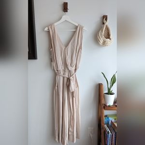 Bnwt Aritzia Babaton Maximillian jumpsuit